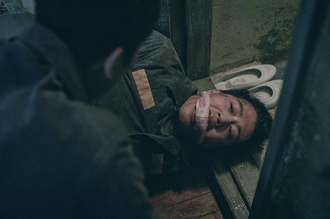 A törvénytelenség börtöne - Filmfotók - Rae-won Kim