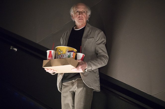 Curb Your Enthusiasm - Season 9 - Thank You for Your Service - Photos - Larry David