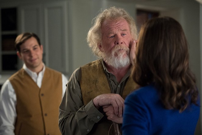 Graves - Season 2 - In His Labyrinth - Photos - Nick Nolte