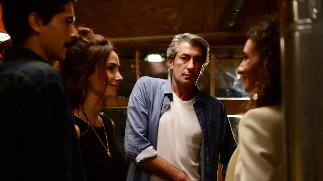 Kayıtdışı - Episode 3 - Photos - Erkan Petekkaya