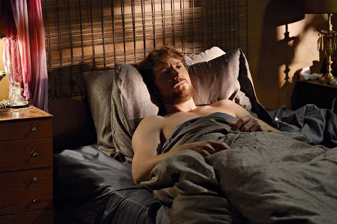 Being Human - Season 4 - That Time of the Month - Photos - Sam Huntington