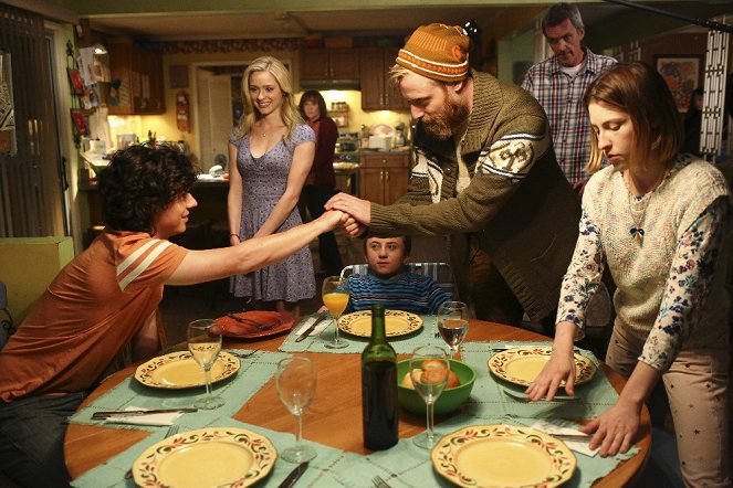 The Middle - Season 8 - Der harte Kern - Filmfotos - Charlie McDermott, Greer Grammer, Atticus Shaffer, Neil Flynn, Eden Sher