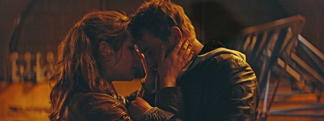 Na krawędzi - Z filmu - Adèle Exarchopoulos, Matthias Schoenaerts