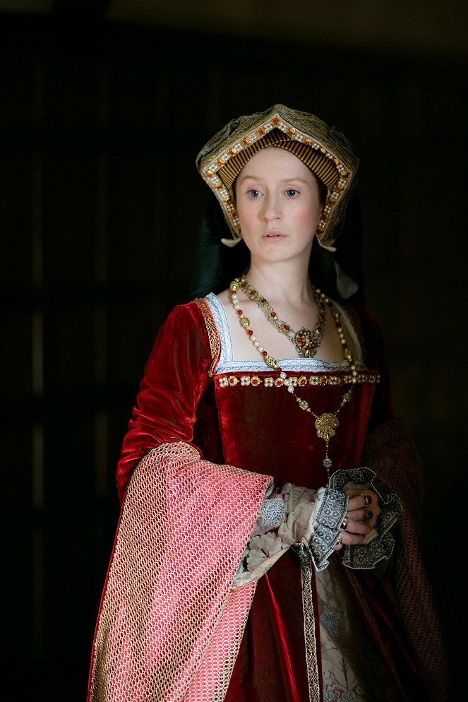 Six Wives with Lucy Worsley - Z filmu