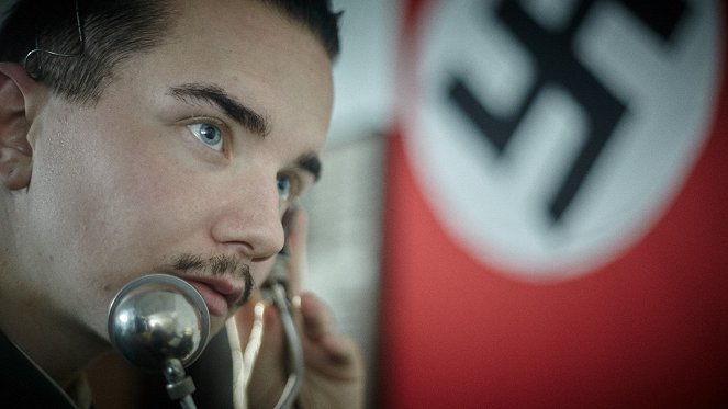 La Case du siècle : Notre espion chez Hitler - Kuvat elokuvasta