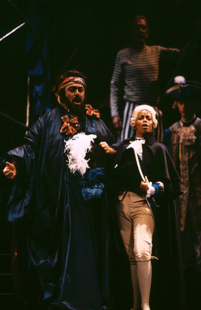 G. Verdi: Maškarní ples - Z filmu - Luciano Pavarotti