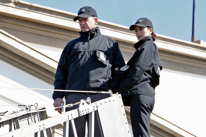 NCIS: Naval Criminal Investigative Service - Ein rotes Haar - Filmfotos - Mark Harmon, Cote de Pablo