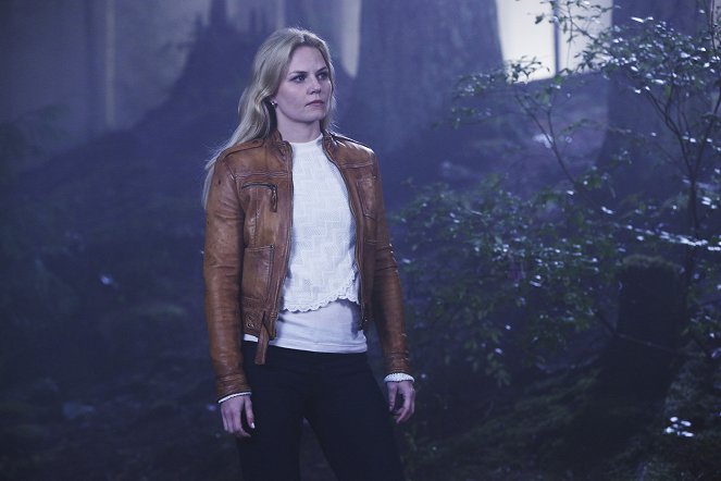 Once Upon a Time - Breaking Glass - Photos - Jennifer Morrison