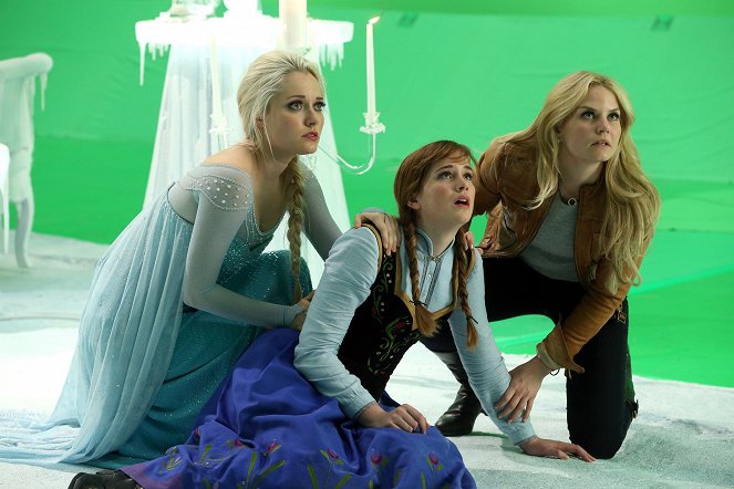 Once Upon a Time - Fall - Making of