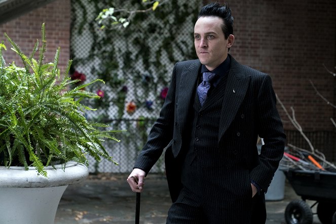 Gotham - Stop Hitting Yourself - Photos - Robin Lord Taylor
