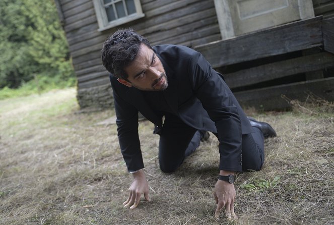 The Exorcist - There but for the Grace of God, Go I - Do filme - Alfonso Herrera