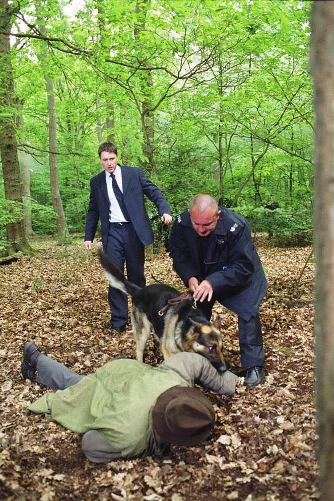 Vraždy v Midsomeri - Lesný muž - Z filmu - Daniel Casey