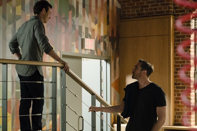 Halt and Catch Fire - Who Needs a Guy - Photos - Scoot McNairy, Lee Pace