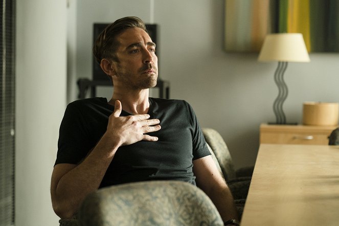 Halt and Catch Fire - Who Needs a Guy - Van film - Lee Pace