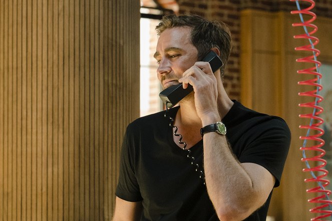 Halt and Catch Fire - Season 4 - Who Needs a Guy - Photos - Lee Pace