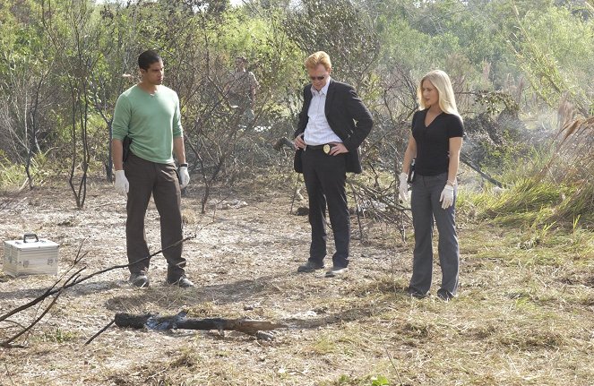 CSI: Miami - Season 3 - Nothing to Lose - Photos - Adam Rodriguez, David Caruso, Emily Procter
