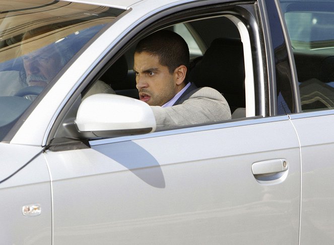 CSI: Miami - Seeing Red - Van film - Adam Rodriguez