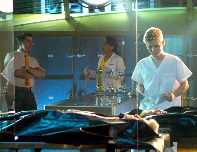 CSI: Miami - Season 7 - Collateral Damage - Photos - Jonathan Togo, Megalyn Echikunwoke, Evan Ellingson
