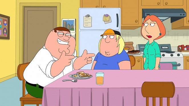 Family Guy - Season 14 - Run, Chris, Run - Photos