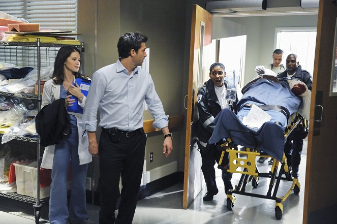 Grey's Anatomy - Season 6 - Valentine's Day Massacre - Photos - Sarah Drew, Patrick Dempsey, Nicole Rubio, Jesse Williams