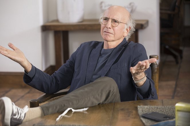 Curb Your Enthusiasm - Season 9 - The Accidental Text on Purpose - Photos - Larry David