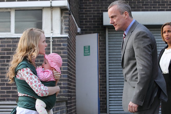 DCI Banks - Playing with Fire: Part 2 - Photos - Tamzin Merchant, Stephen Tompkinson