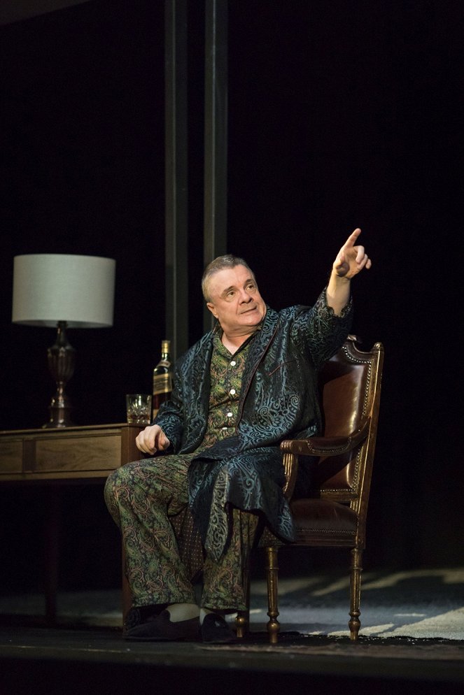 Angels in America Part One - Millennium Approaches - Van film - Nathan Lane