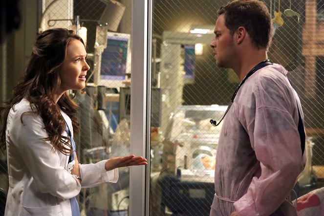 Grey's Anatomy - Doute contagieux - Film - Camilla Luddington, Justin Chambers