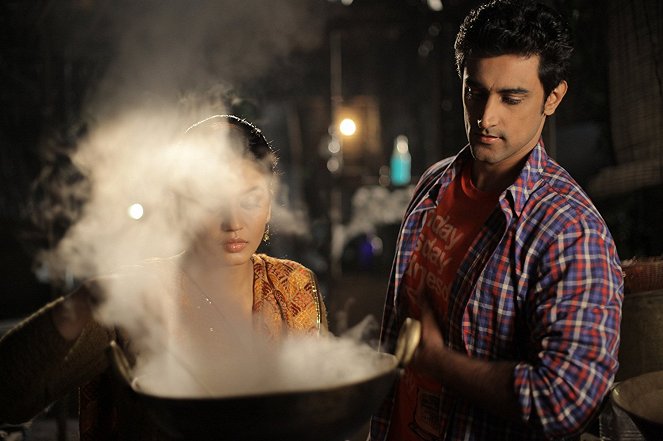 Nichts geht über Chicken Khurana - Filmfotos - Huma Qureshi, Kunal Kapoor