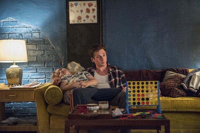 Shameless - Season 8 - We Become What We Think Frank! - Photos - Jeremy Allen White