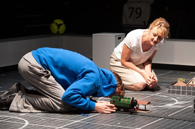 The Curious Incident of the Dog in the Night-Time - De la película - Niamh Cusack