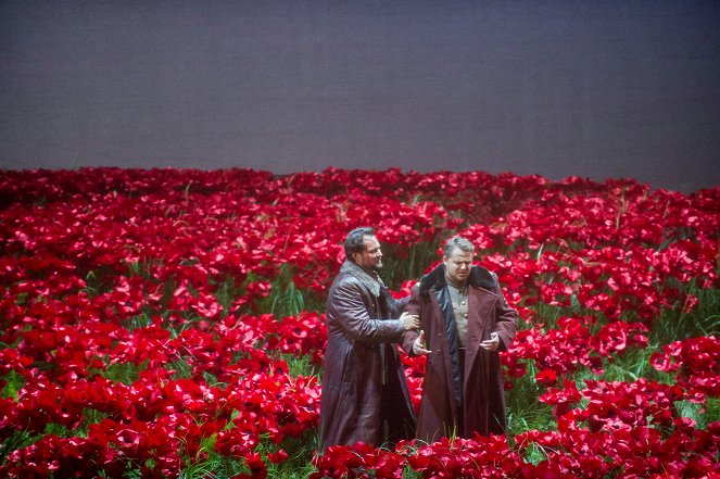 Borodin: Prince Igor - Photos