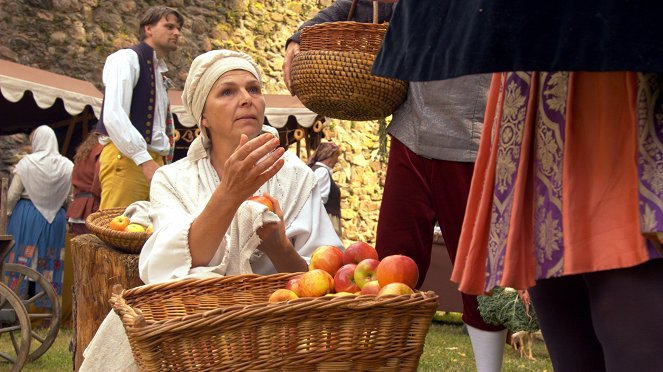 O kouzelném jablku - De la película - Eva Krausová