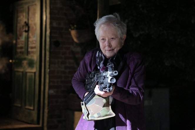 Eat Locals - Photos - Annette Crosbie