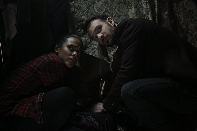 Eat Locals - Filmfotók - Freema Agyeman, Charlie Cox