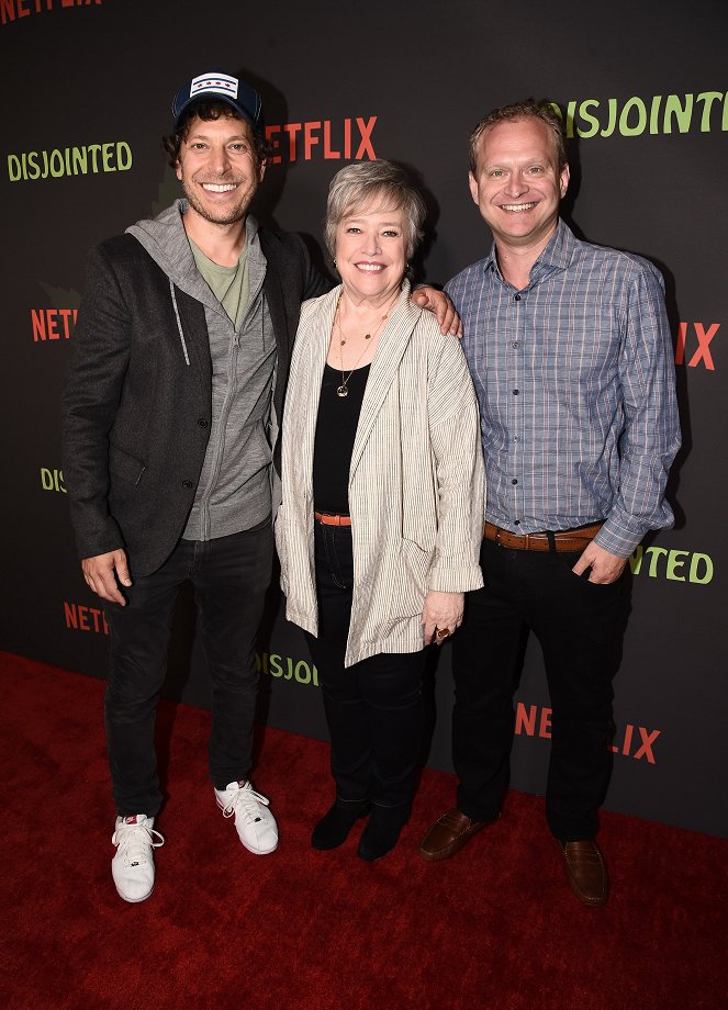 Disjointed - Season 1 - Eventos - Netflix 'Disjointed' Dispensary Activation and Premiere Screening with Reception on August 24, 2017 - Richie Keen, Kathy Bates