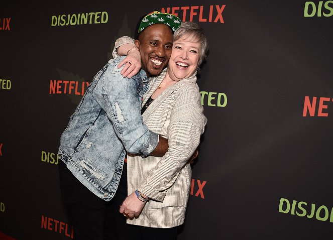 Disjointed - Season 1 - Tapahtumista - Netflix 'Disjointed' Dispensary Activation and Premiere Screening with Reception on August 24, 2017 - Kathy Bates