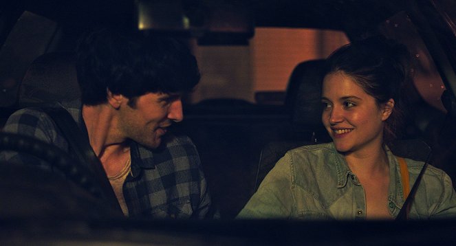 Esperándote - De la película - Colin Morgan, Audrey Bastien