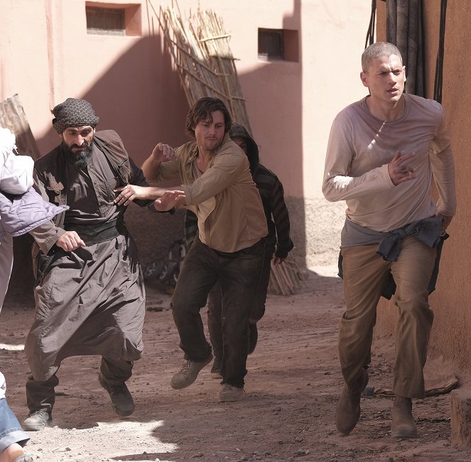 Prison Break - The Prisoner's Dilemma - Photos - Numan Acar, Augustus Prew, Wentworth Miller