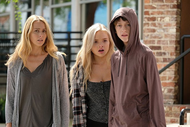 The Gifted - eXodus - Filmfotos - Amy Acker, Natalie Alyn Lind, Percy Hynes White