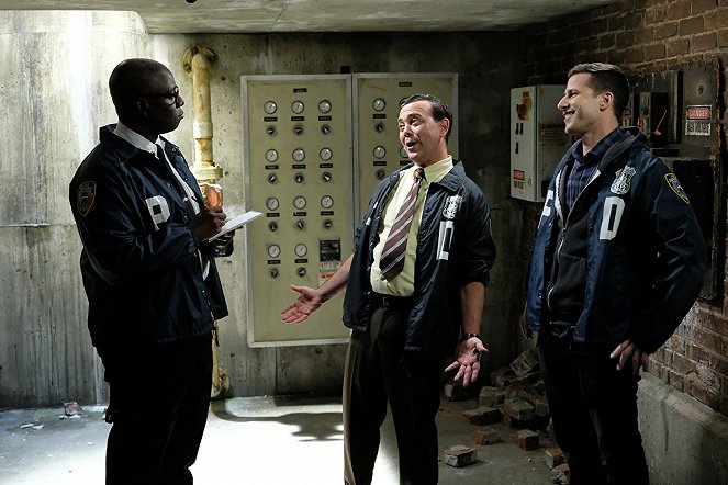 Brooklyn Nine-Nine - Un flan pour deux - Film - Andre Braugher, Joe Lo Truglio, Andy Samberg