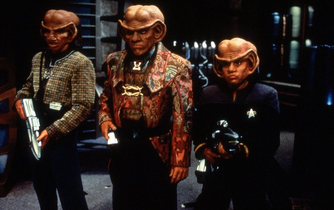 Star Trek: Deep Space Nine - Season 6 - Der glorreiche Ferengi - Filmfotos - Max Grodénchik, Armin Shimerman, Aron Eisenberg