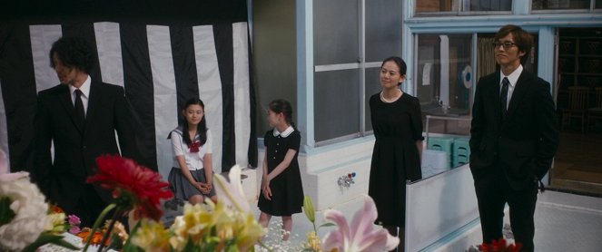 Láska na bodu varu - Z filmu - Džó Odagiri, Hana Sugisaki, Aoi Itó, Jukiko Šinohara, Tóri Macuzaka