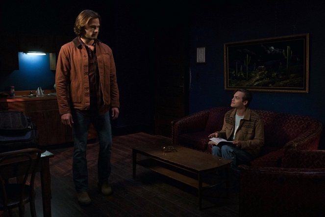 Supernatural - Season 13 - The Rising Son - Photos - Jared Padalecki, Alexander Calvert