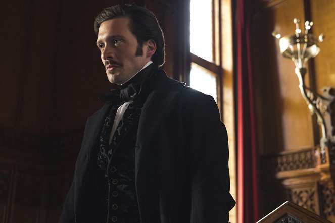 Victoria - The Sins of the Father - Photos - David Oakes