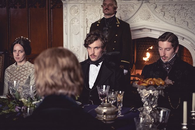 Victoria - The Sins of the Father - Van film - Tom Hughes