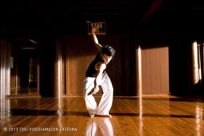 Dancing Karate Kid - Photos