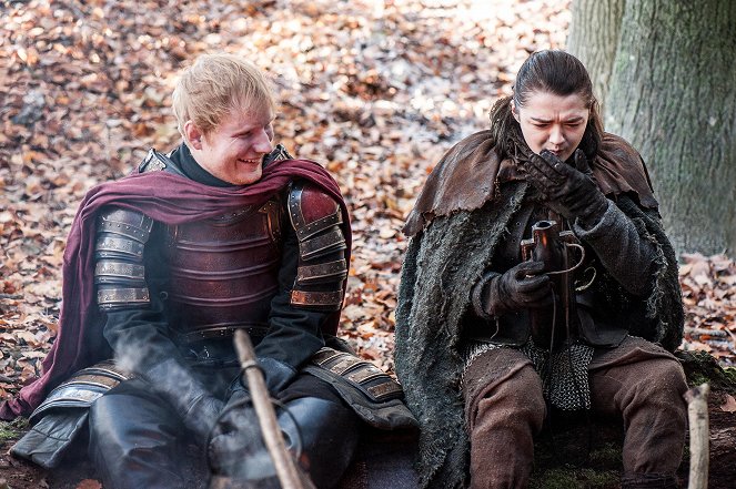 Game of Thrones - Dragonstone - Photos - Ed Sheeran, Maisie Williams