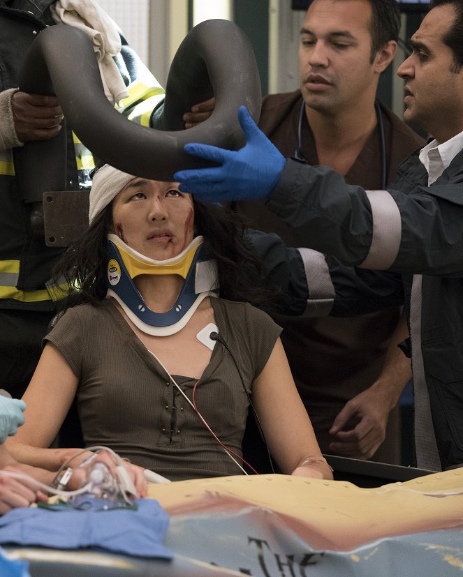 Grey's Anatomy - Who Lives, Who Dies, Who Tells Your Story - Photos