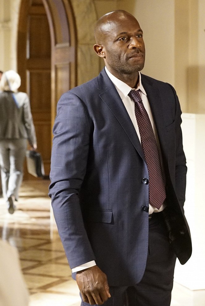 How to Get Away with Murder - Season 4 - Personne ne soutient Goliath - Film - Billy Brown